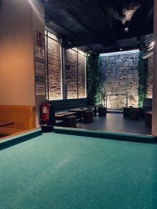 weed-z-up-cannabis-club-barcelona-billiard