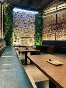 weed-z-up-cannabis-club-barcelona-inside-2